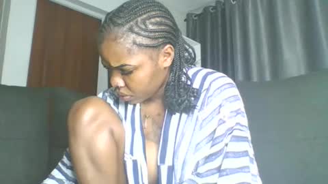 Snapshot of vibegoddess chatting on October 2025 06:12:01 AM tasha online show from October 2025 06:12:01 AM