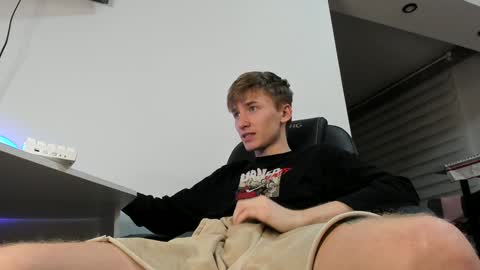 Snapshot of vibemygirl chatting on January 2025 01:36:01 PM vibemygirl online show from January 2025 01:36:01 PM