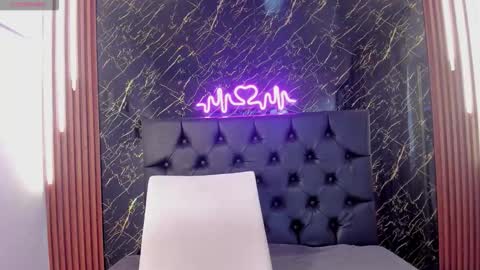 Vichy  Everyday From 1400 to 2130 Col Time online show from November 2025 07:58:01 PM