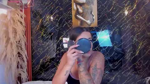 Snapshot of vichy_evans chatting on February 2026 10:32:02 AM Vichy Everyday From 1400 to 2130 Col Time online show from February 2026 10:32:02 AM