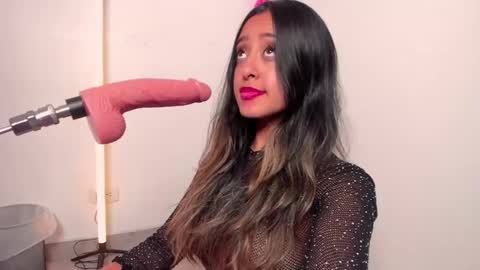 Snapshot of vicioushorse33 chatting on December 2024 02:06:02 AM Sophie and Stan online show from December 2024 02:06:02 AM