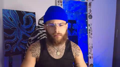 Snapshot of vickingcock7 chatting on January 2026 05:00:01 AM vickingcock7 online show from January 2026 05:00:01 AM