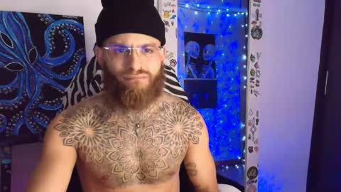 Snapshot of vickingcock7 chatting on January 2026 06:05:01 AM vickingcock7 online show from January 2026 06:05:01 AM