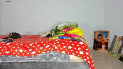 Snapshot of vicky_hotteei chatting on April 2026 02:56:01 AM vicky manuela online show from April 2026 02:56:01 AM