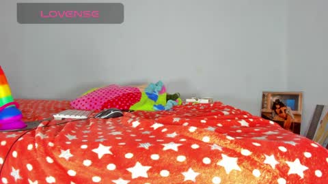 Snapshot of vicky_hotteei chatting on April 2026 06:19:01 AM vicky manuela online show from April 2026 06:19:01 AM