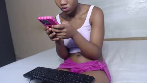 vickyblissx online show from November 2025 04:14:02 AM