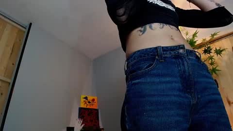 Victoria   online show from December 2024 09:27:01 PM