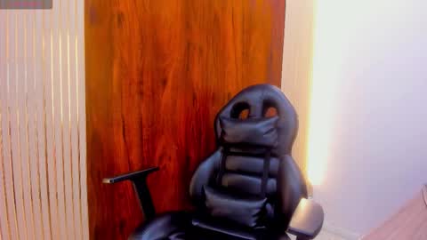 Vicky online show from February 2026 08:57:02 PM