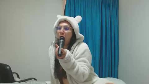 vickyjuice1 online show from February 2026 03:38:01 PM