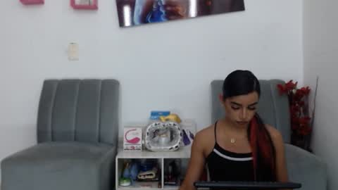 Snapshot of vickyxdany chatting on January 2025 05:58:02 PM vickyxdany online show from January 2025 05:58:02 PM