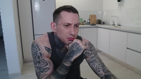 Snapshot of victor_rhino chatting on April 2026 04:18:01 PM Victor rhinoff online show from April 2026 04:18:01 PM