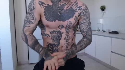 Snapshot of victor_rhino chatting on April 2026 12:41:01 PM Victor rhinoff online show from April 2026 12:41:01 PM