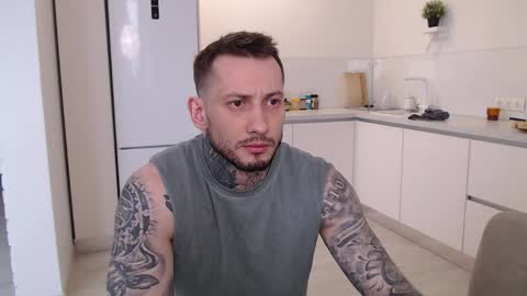 Snapshot of victor_rhino chatting on April 2026 09:51:02 AM Victor rhinoff online show from April 2026 09:51:02 AM