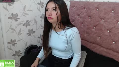 Snapshot of victoria017 chatting on February 2025 05:51:01 AM Victoria online show from February 2025 05:51:01 AM