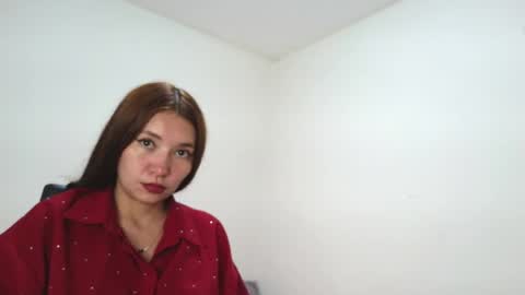 Snapshot of victoria017 chatting on April 2026 08:11:01 AM Victoria online show from April 2026 08:11:01 AM