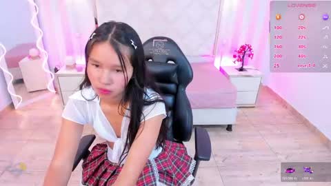 victoria1_tay online show from May 2026 07:55:02 PM