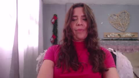 Hi guys   Im victoria  Be the one who can control me in PVT online show from December 2024 08:02:02 PM