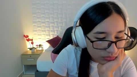 victoria online show from February 2026 04:08:01 AM