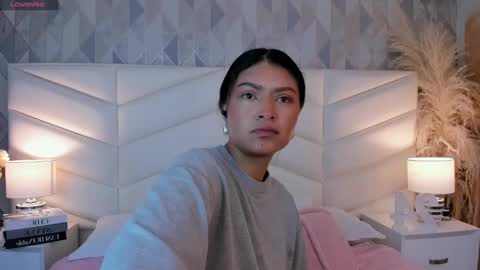 victoria___jonnes online show from September 2025 12:40:02 PM