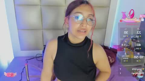 Snapshot of victoria__js_ chatting on November 2025 05:44:02 PM Victoria online show from November 2025 05:44:02 PM