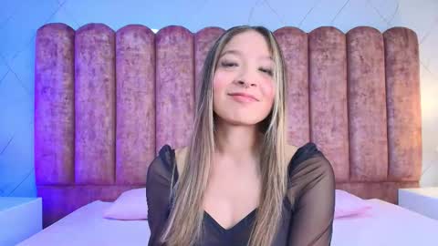 Snapshot of victoria_adams14 chatting on March 2026 05:08:02 AM Victoria for you online show from March 2026 05:08:02 AM