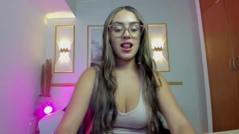 Snapshot of victoria_bridge chatting on March 2026 02:16:02 AM V I C T O R I A online show from March 2026 02:16:02 AM