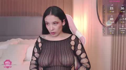 Victoria Collins online show from February 2025 06:49:02 PM