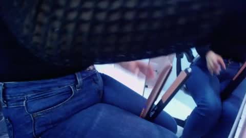 Victoria online show from October 2025 01:00:01 PM