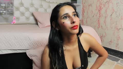 Victoria Houston  online show from January 2025 03:54:02 AM