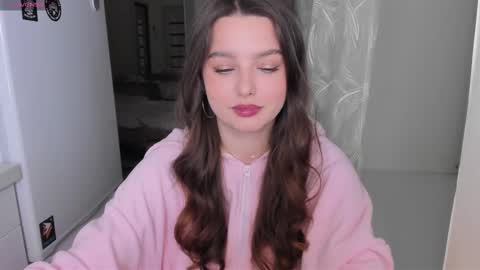 Snapshot of victoria_karma chatting on February 2025 03:05:01 PM       online show from February 2025 03:05:01 PM