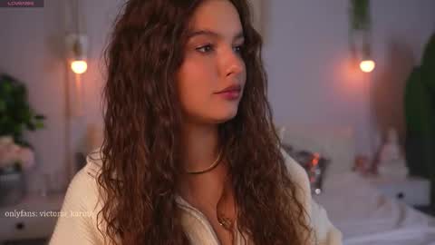 Snapshot of victoria_karma chatting on September 2025 10:39:01 AM       online show from September 2025 10:39:01 AM