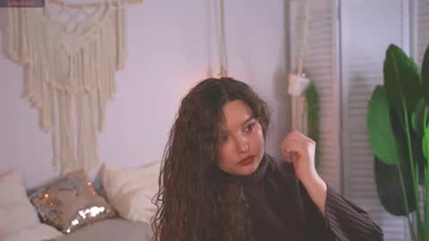 Snapshot of victoria_karma chatting on September 2025 02:42:02 PM       online show from September 2025 02:42:02 PM