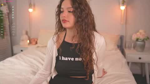 Snapshot of victoria_karma chatting on September 2025 02:21:01 PM       online show from September 2025 02:21:01 PM