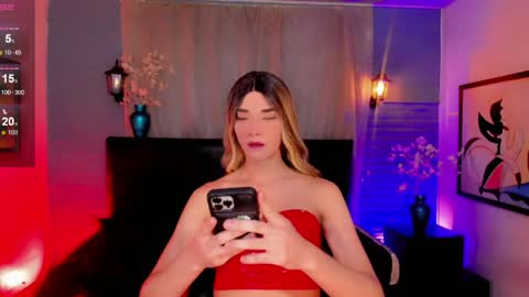 Snapshot of victoria_kastelo chatting on June 2026 07:19:02 PM Victoria online show from June 2026 07:19:02 PM