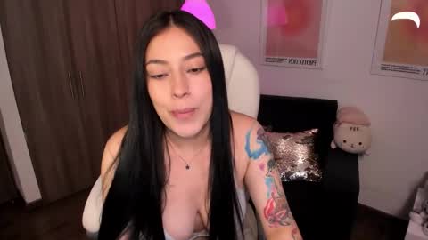 Snapshot of victoria_korss chatting on October 2025 03:14:01 AM Victoria online show from October 2025 03:14:01 AM