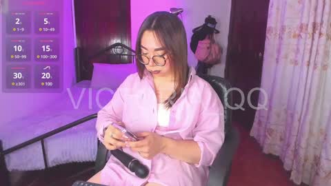 D A N I online show from February 2025 03:30:02 AM