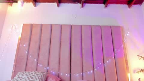 Snapshot of victoria_rash chatting on January 2025 10:05:01 PM VICTORIA online show from January 2025 10:05:01 PM