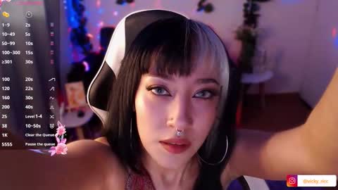 Victoria  online show from March 2026 07:32:02 PM