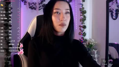 Snapshot of victoria_ricci_a chatting on May 2026 09:43:01 PM Victoria online show from May 2026 09:43:01 PM