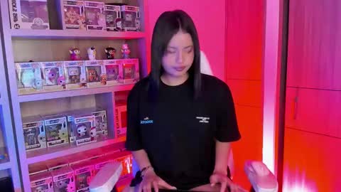 Snapshot of victoria_se chatting on November 2025 03:21:02 AM Victoria online show from November 2025 03:21:02 AM