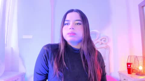 Snapshot of victoria_vallejo chatting on December 2024 11:29:01 AM victoria online show from December 2024 11:29:01 AM