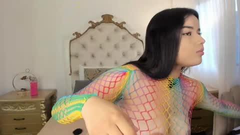 victoria  online show from April 2026 11:48:01 AM