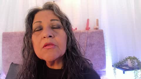 victoriaa_anderson_ online show from April 2026 02:25:02 PM