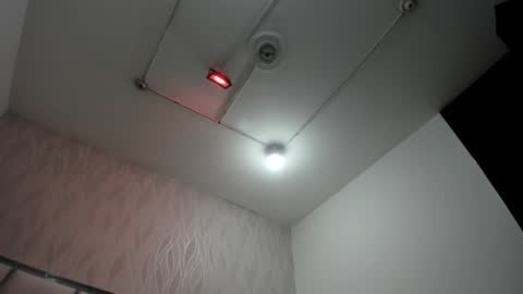 Victoria Sofia online show from February 2026 06:59:02 PM