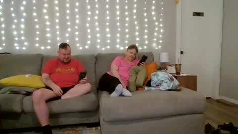 Victoria and Jesse online show from October 2025 01:12:02 AM