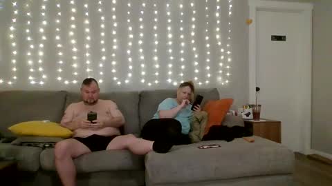 Victoria and Jesse online show from October 2025 02:59:02 PM