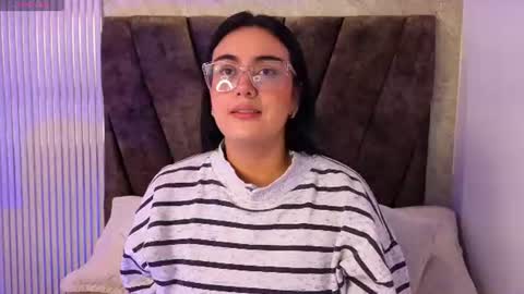 Snapshot of victoriaandrade chatting on June 2026 11:40:02 AM Victoria Andrade online show from June 2026 11:40:02 AM