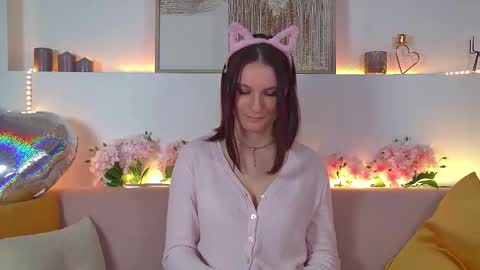 Snapshot of victoriaardern chatting on February 2025 03:39:02 PM Victoria online show from February 2025 03:39:02 PM