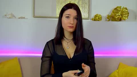 Snapshot of victoriaardern chatting on November 2025 06:24:02 AM Victoria online show from November 2025 06:24:02 AM