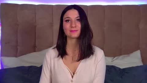 Snapshot of victoriaardern chatting on November 2025 07:14:02 PM Victoria online show from November 2025 07:14:02 PM